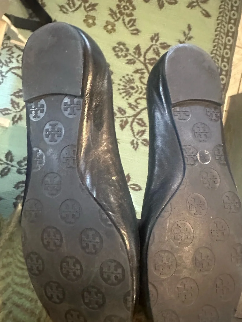 Tory Burch Black Leather Reva Logo Ballet Flats size 9